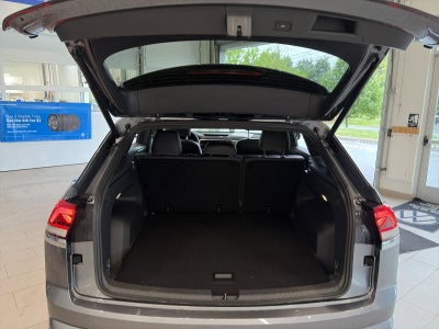 2023 Volkswagen Atlas Cross Sport 2.0T SE w/Technology 4MOTION