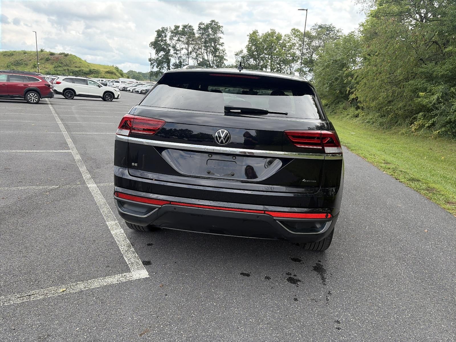 2023 Volkswagen Atlas Cross Sport 2.0T SE w/Technology 4MOTION