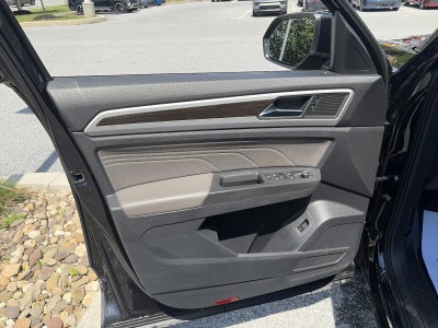 2023 Volkswagen Atlas 2.0T SE w/Technology 4MOTION