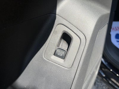 2023 Volkswagen Atlas 2.0T SE w/Technology 4MOTION