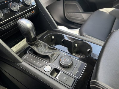 2023 Volkswagen Atlas 2.0T SE w/Technology 4MOTION