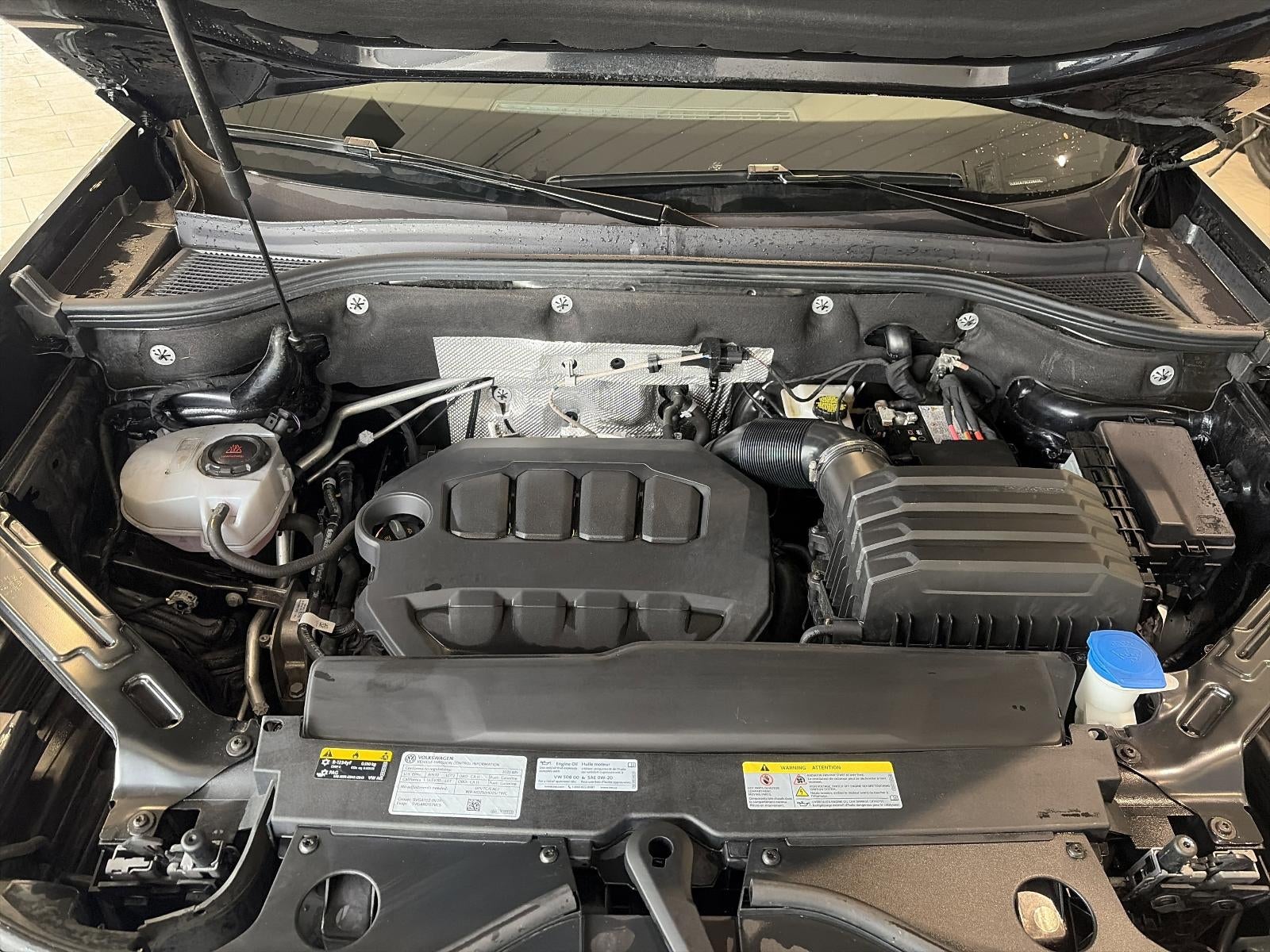 2025 Volkswagen Atlas Cross Sport 2.0T SE 4MOTION