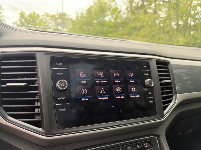2021 Volkswagen Atlas 3.6L V6 SE w/Technology R-Line 4MOTION *Ltd Avail*