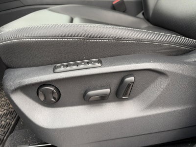 2023 Volkswagen Atlas Cross Sport 3.6L V6 SEL R-Line Black 4MOTION