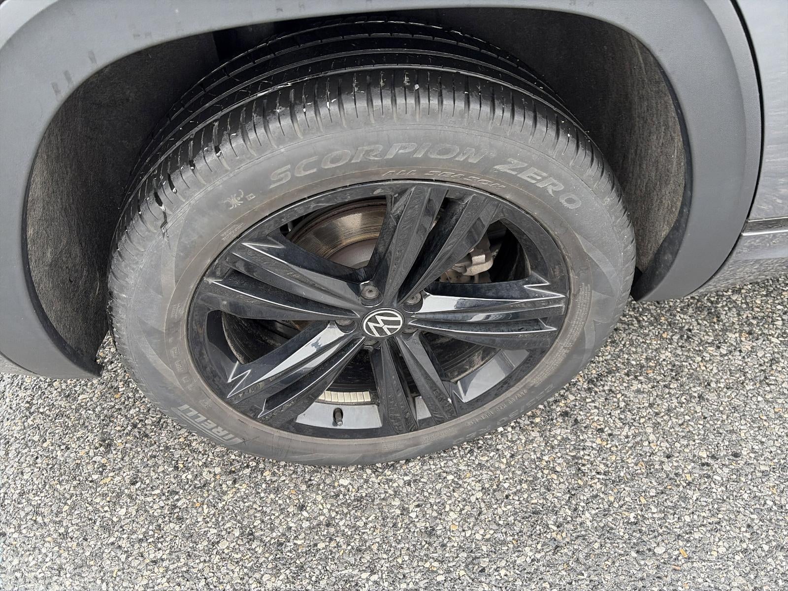 2023 Volkswagen Atlas 3.6L V6 SEL R-Line Black 4MOTION