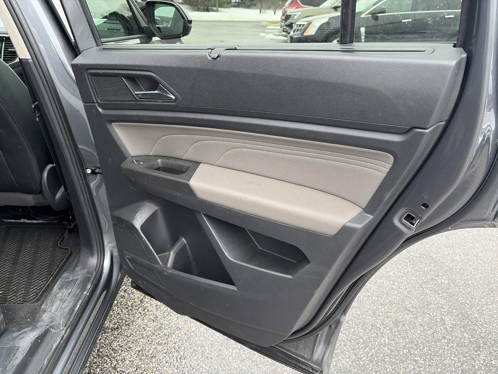 2023 Volkswagen Atlas 3.6L V6 SEL R-Line Black 4MOTION