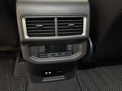 2024 Volkswagen Atlas 2.0T SE w/Technology FWD