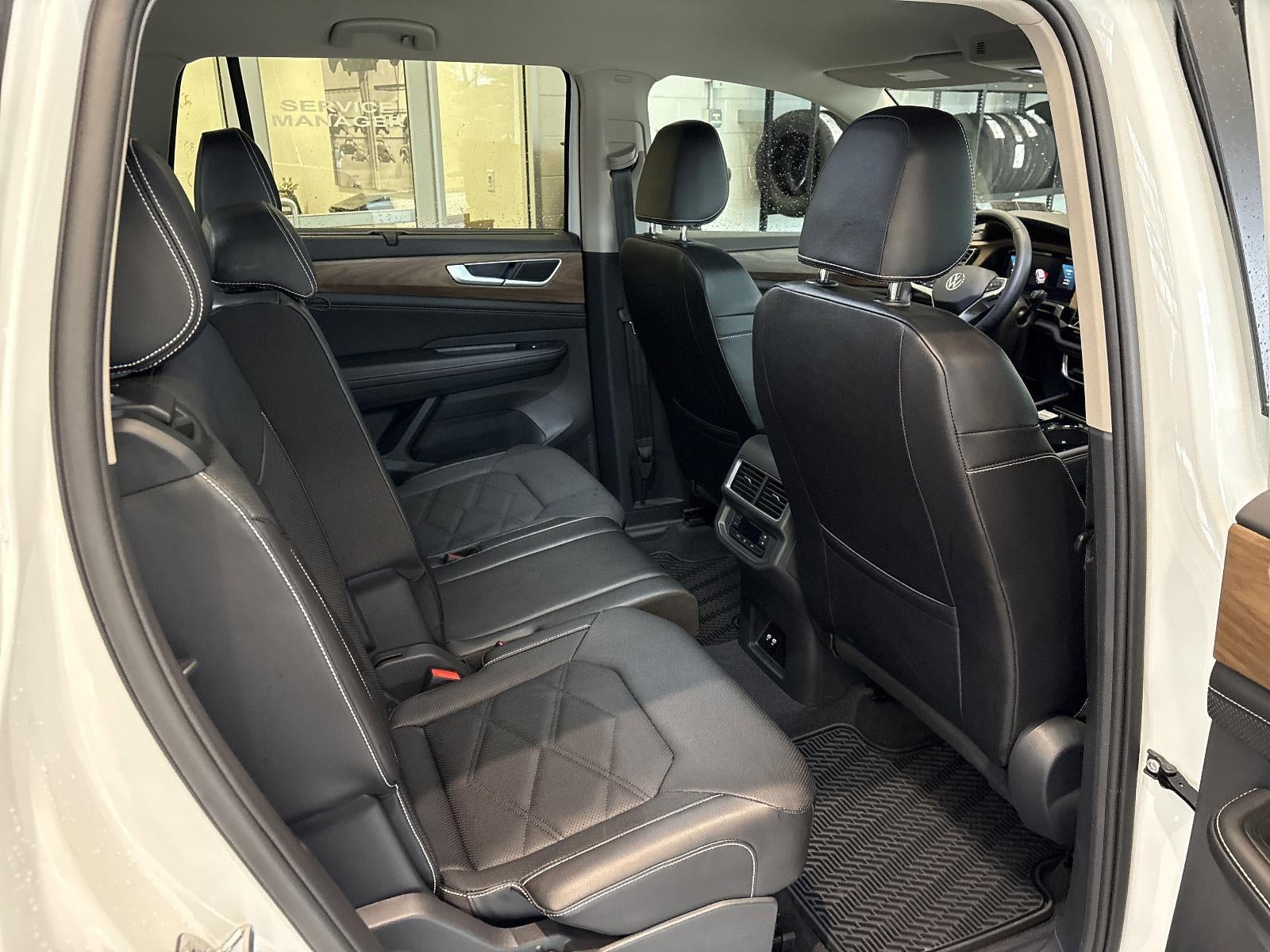 2024 Volkswagen Atlas 2.0T SE w/Technology FWD