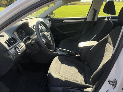 2012 Volkswagen Passat 4dr Sdn 2.5L Auto S PZEV