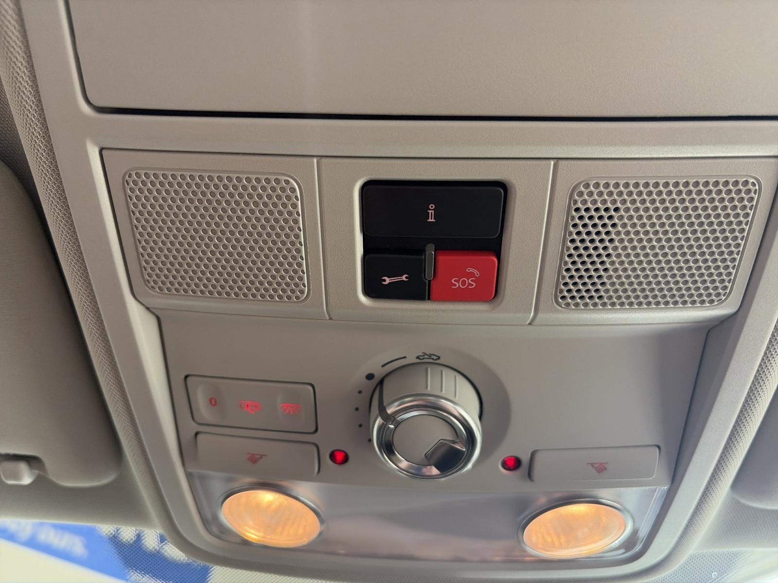 2018 Volkswagen Passat 2.0T SE w/Technology Auto