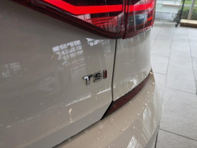 2018 Volkswagen Passat 2.0T SE w/Technology Auto