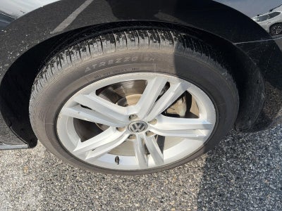 2014 Volkswagen Passat 4dr Sdn 1.8T Auto SEL Premium PZEV