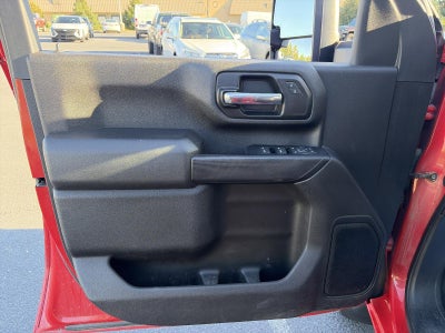 2022 Chevrolet Silverado 2500 HD Crew Cab Standard Box 4-Wheel Drive Custom