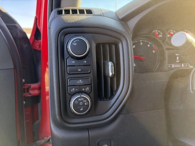 2022 Chevrolet Silverado 2500 HD Crew Cab Standard Box 4-Wheel Drive Custom