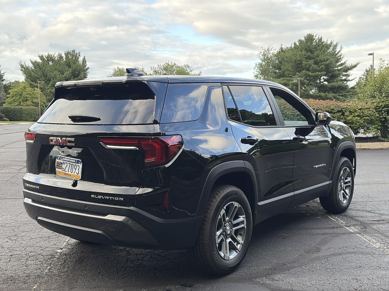 2026 GMC Terrain FWD 4dr Elevation