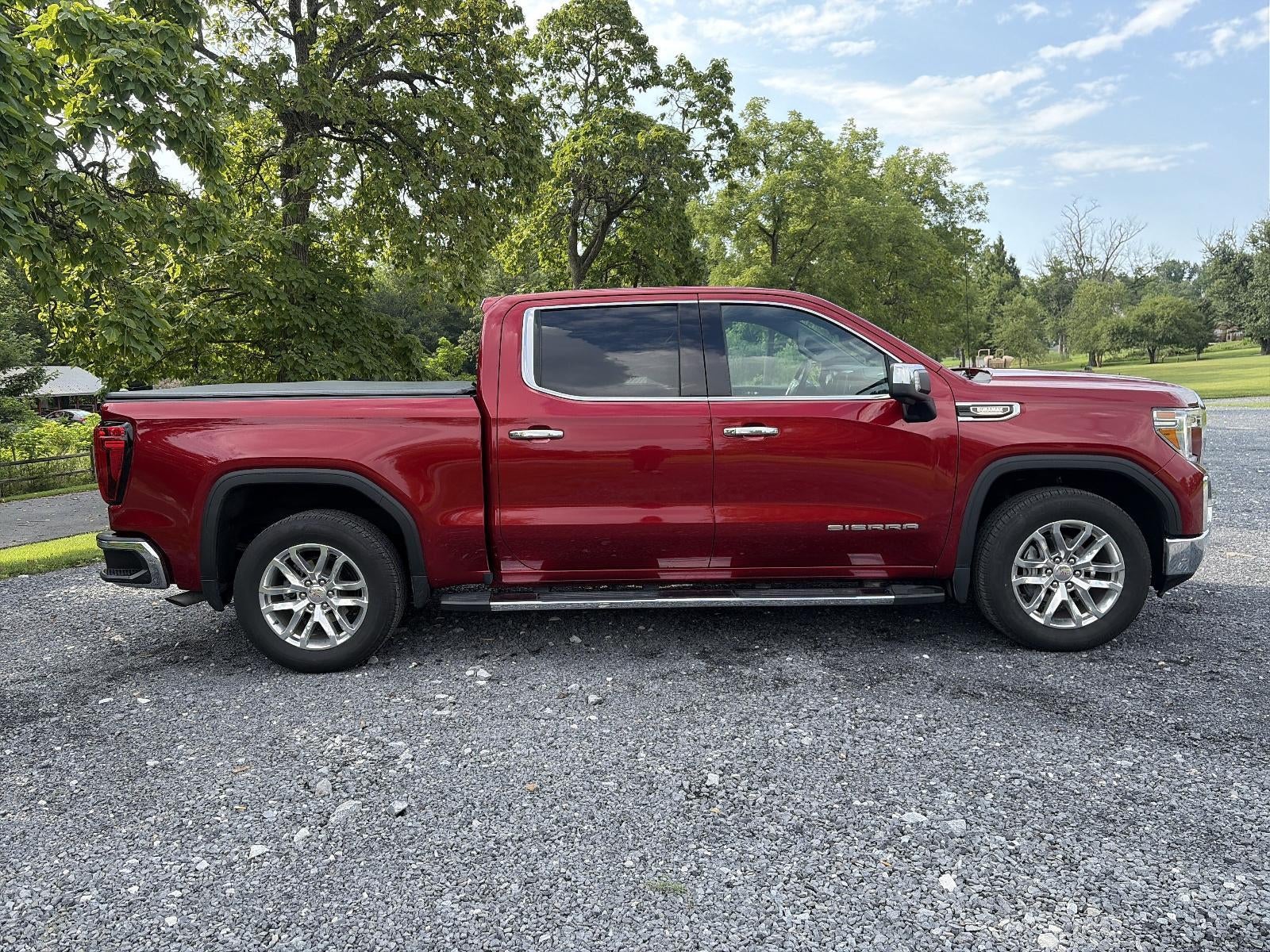 2021 GMC Sierra 1500 Crew Cab Short Box 2-Wheel Drive SLT
