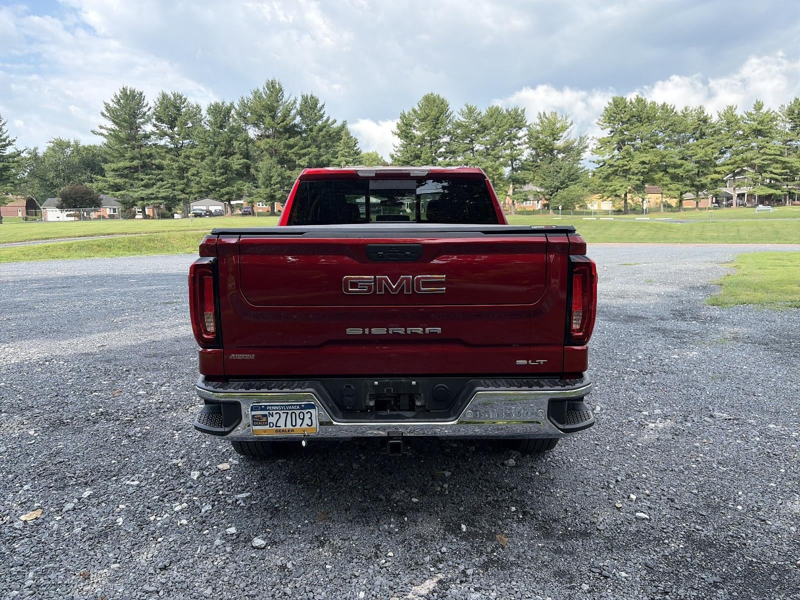 2021 GMC Sierra 1500 Crew Cab Short Box 2-Wheel Drive SLT