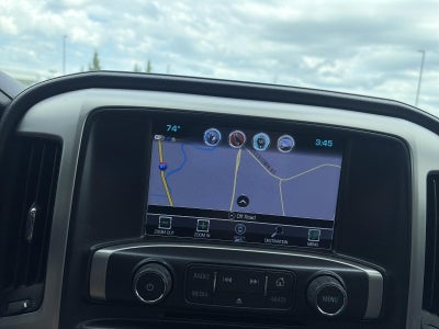 2017 GMC Sierra 1500 Crew Cab Standard Box 4-Wheel Drive SLT