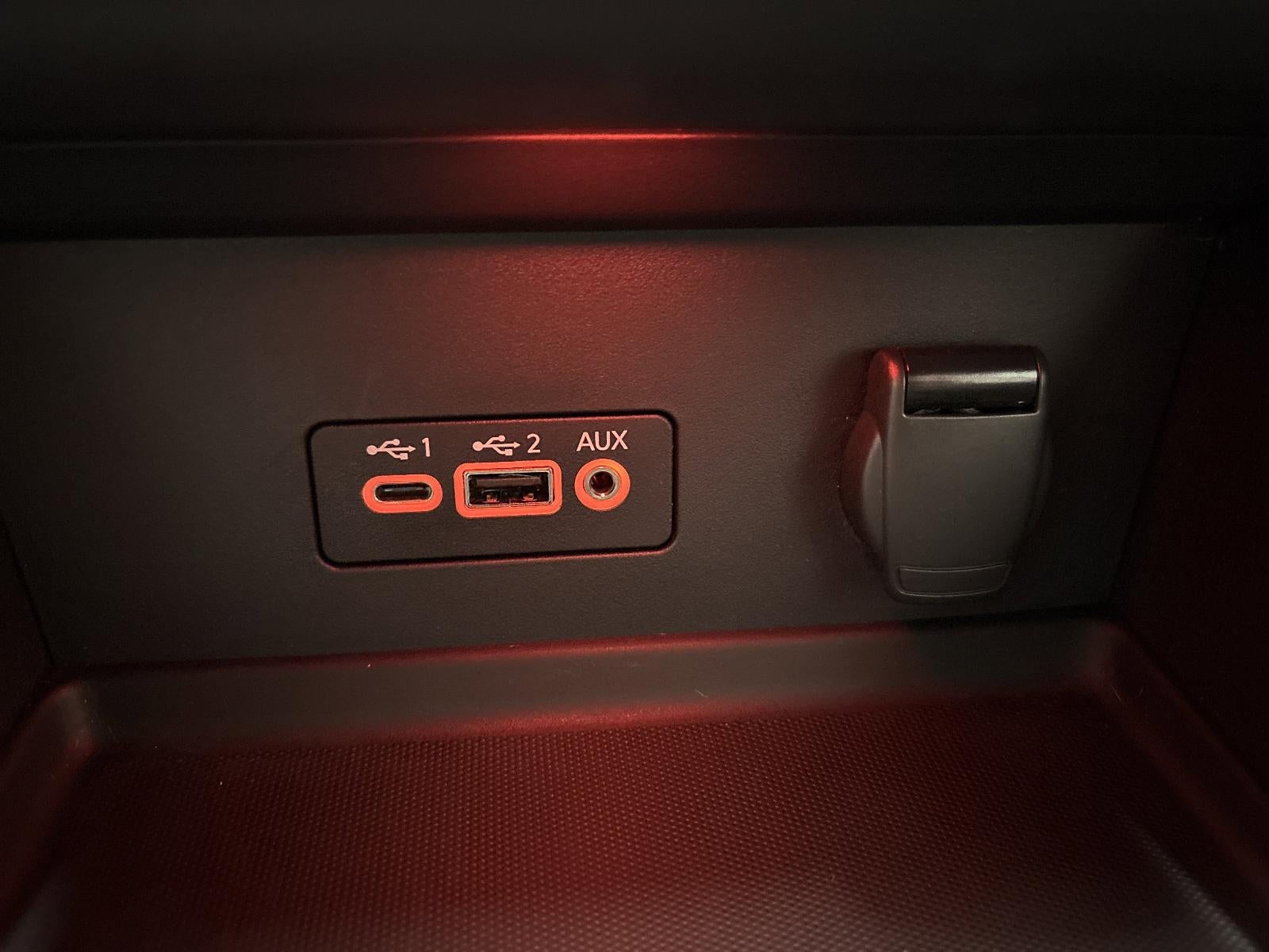 2020 Nissan Sentra SV CVT