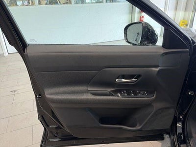 2025 Nissan Kicks SV AWD