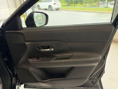 2025 Nissan Kicks SV AWD