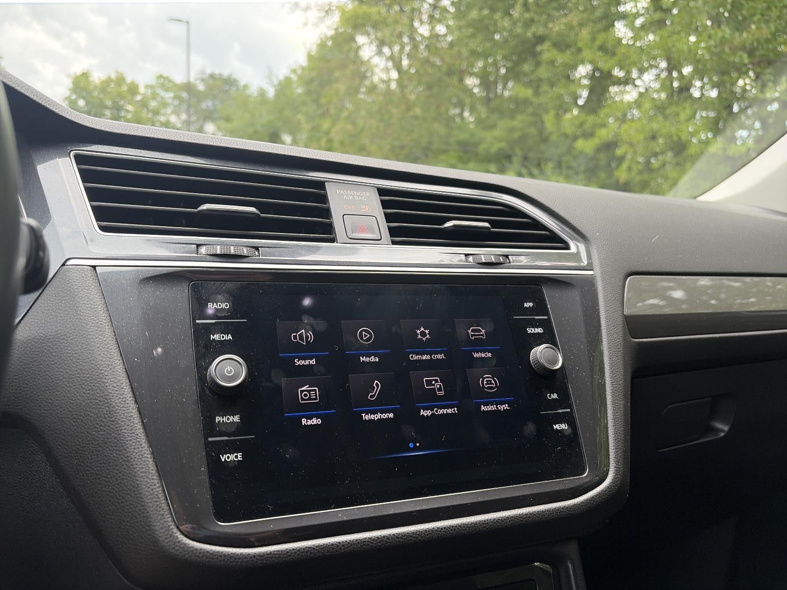 2023 Volkswagen Tiguan 2.0T SE 4MOTION