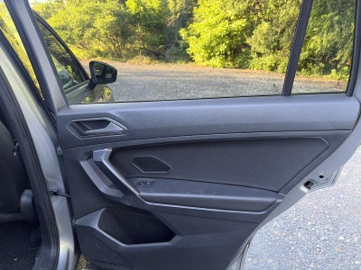 2021 Volkswagen Tiguan 2.0T SE R-Line Black 4MOTION