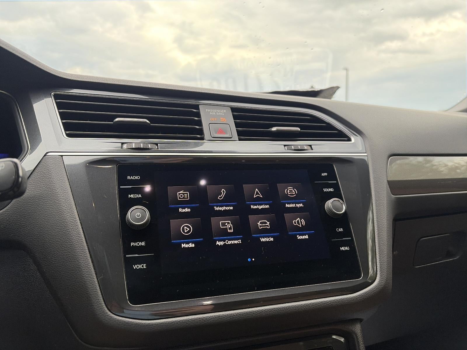 2022 Volkswagen Tiguan 2.0T SE 4MOTION