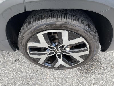 2023 Volkswagen Taos SEL 4MOTION *Ltd Avail*