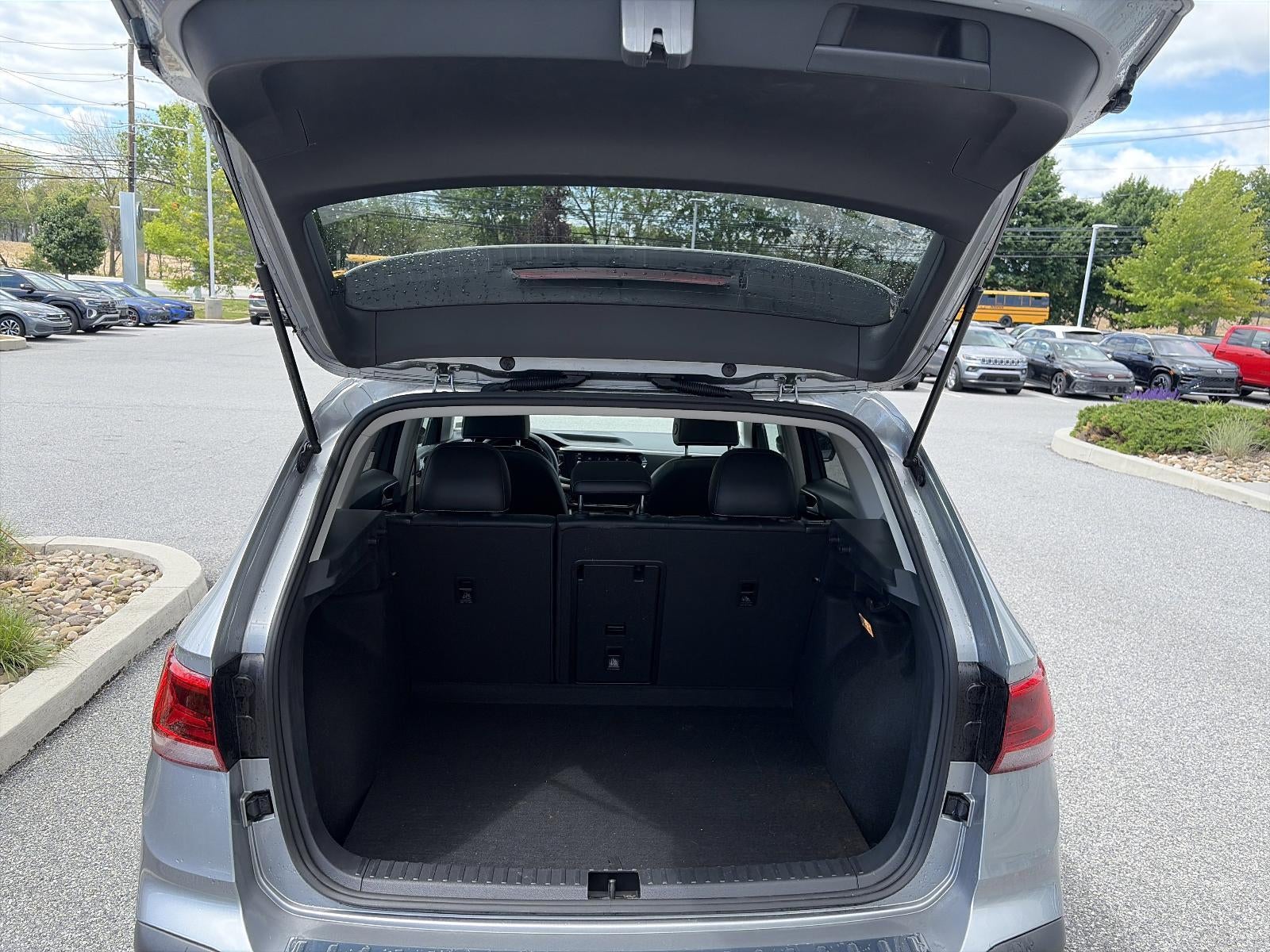 2023 Volkswagen Taos SEL 4MOTION *Ltd Avail*