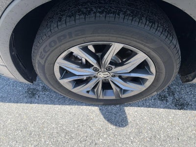 2023 Volkswagen Tiguan 2.0T SE FWD