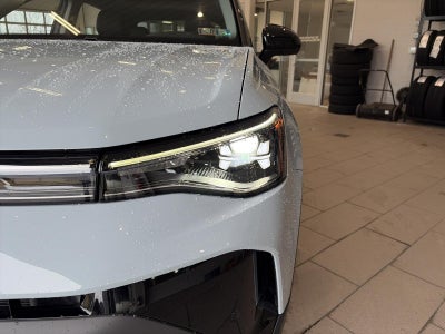 2025 Volkswagen Taos SE Black FWD