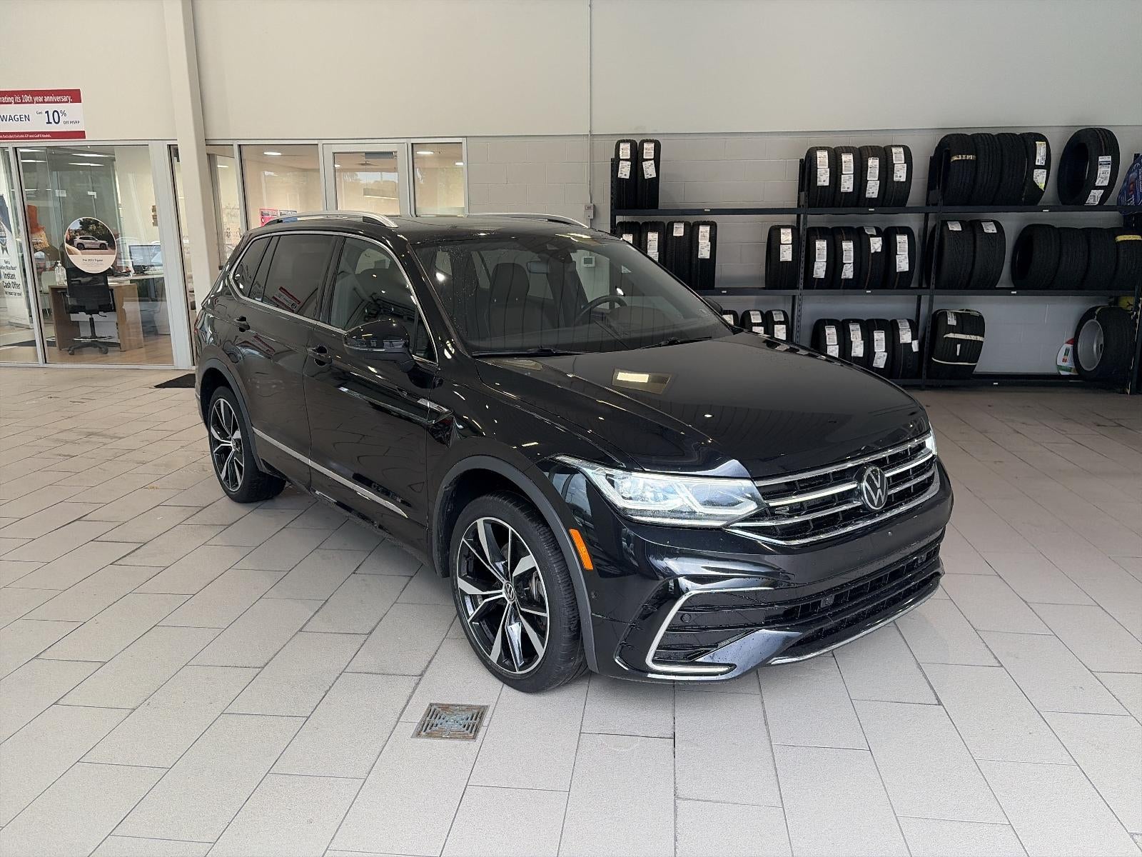 2024 Volkswagen Tiguan 2.0T SEL R-Line 4MOTION