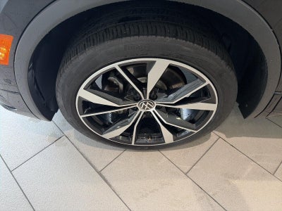 2024 Volkswagen Tiguan 2.0T SEL R-Line 4MOTION