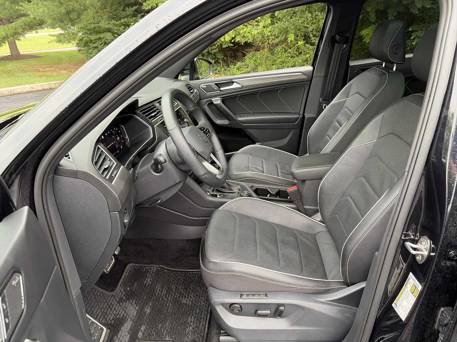 2024 Volkswagen Tiguan 2.0T SEL R-Line 4MOTION