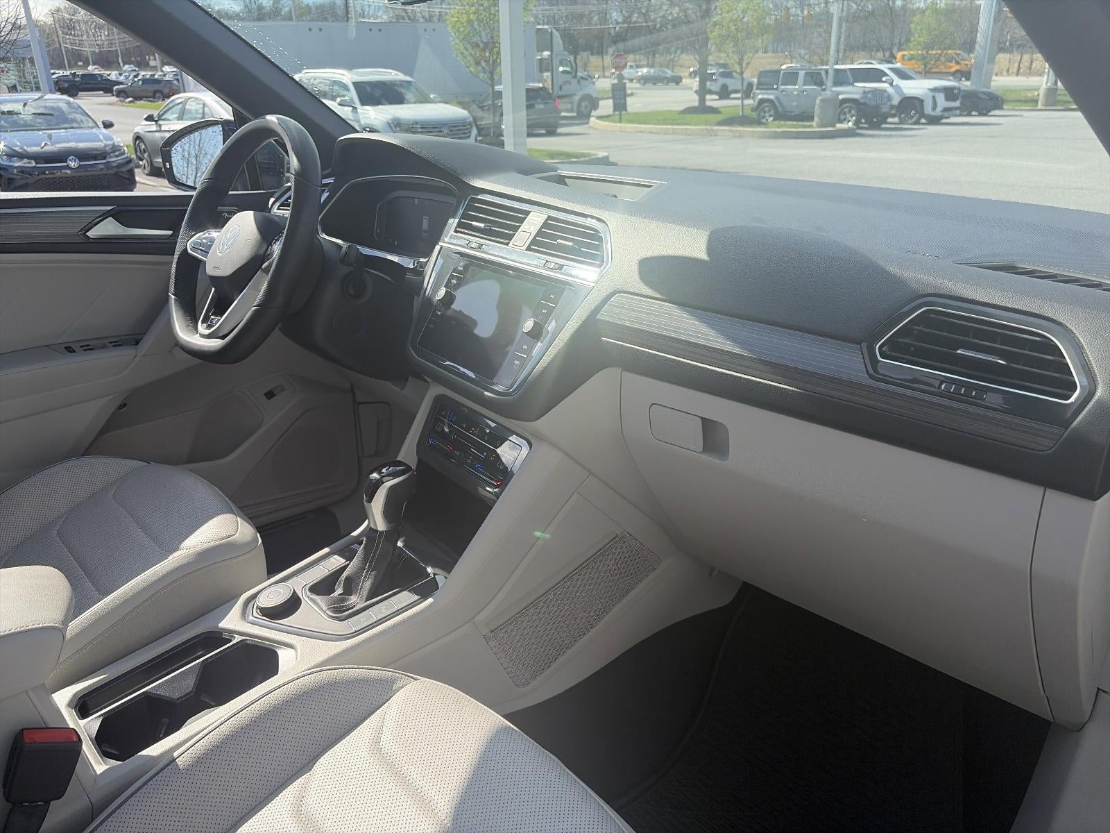 2024 Volkswagen Tiguan 2.0T SEL R-Line 4MOTION