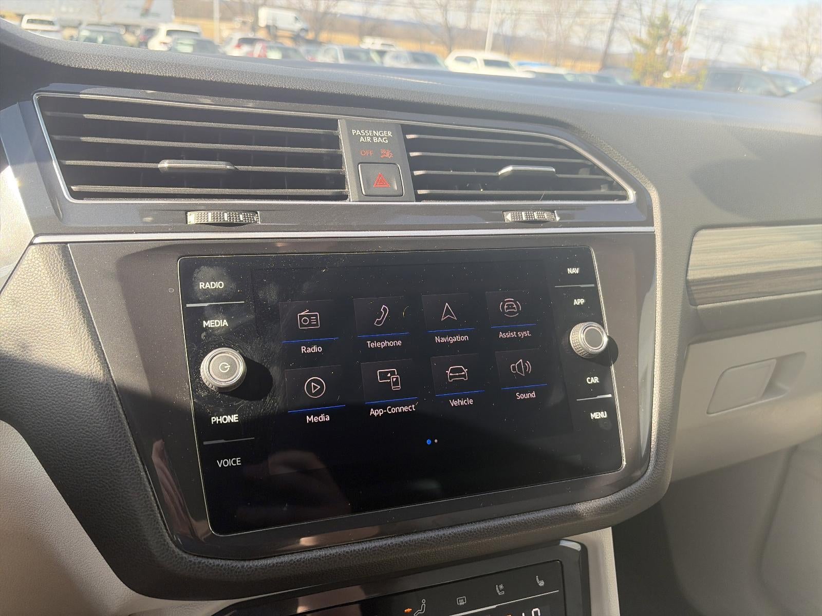 2024 Volkswagen Tiguan 2.0T SEL R-Line 4MOTION