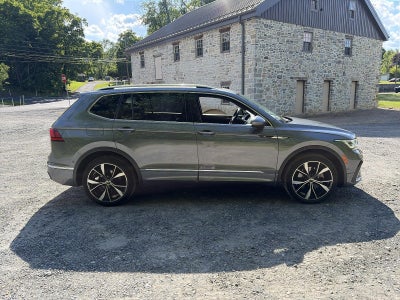 2022 Volkswagen Tiguan 2.0T SEL R-Line 4MOTION