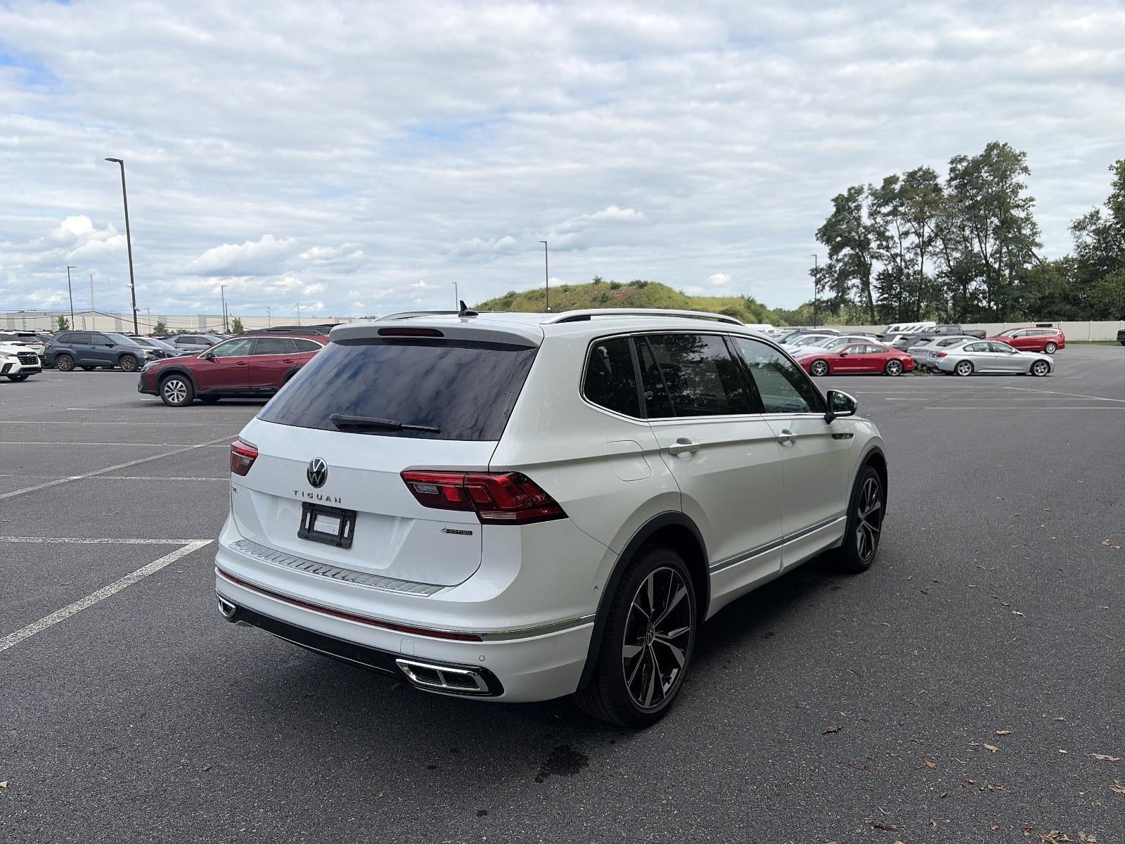 2024 Volkswagen Tiguan 2.0T SEL R-Line 4MOTION