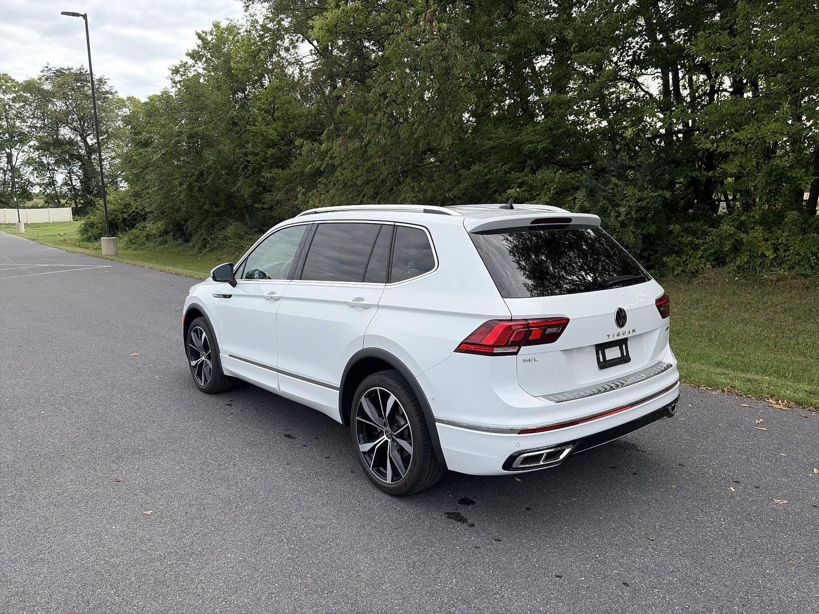 2024 Volkswagen Tiguan 2.0T SEL R-Line 4MOTION