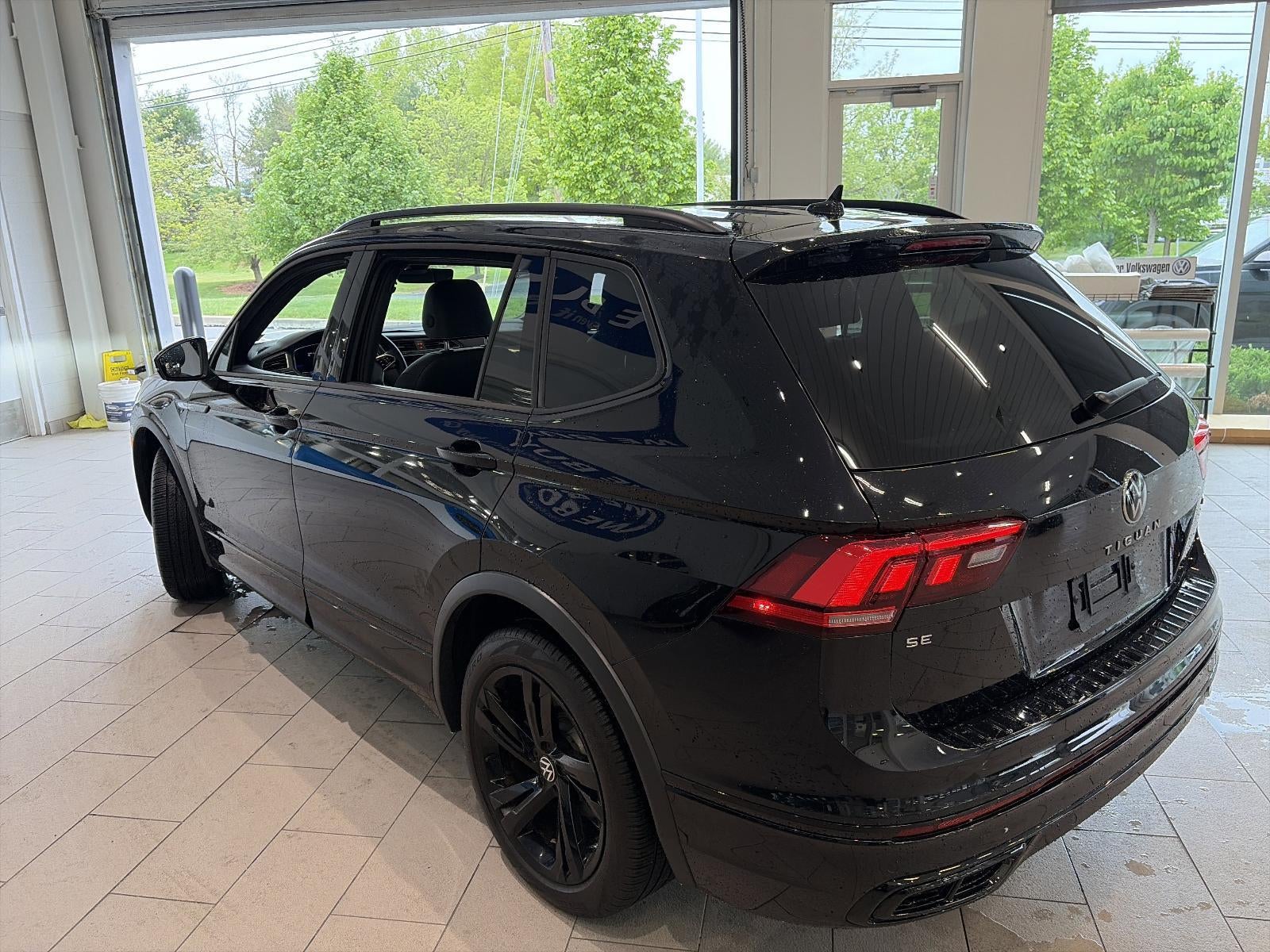2024 Volkswagen Tiguan 2.0T SE R-Line Black 4MOTION