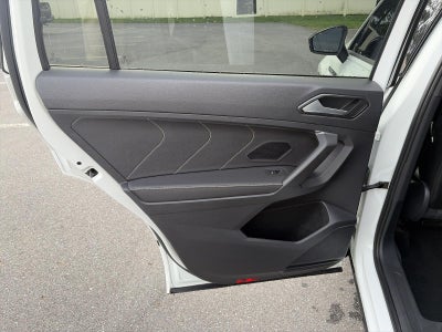 2022 Volkswagen Tiguan 2.0T SE R-Line Black 4MOTION