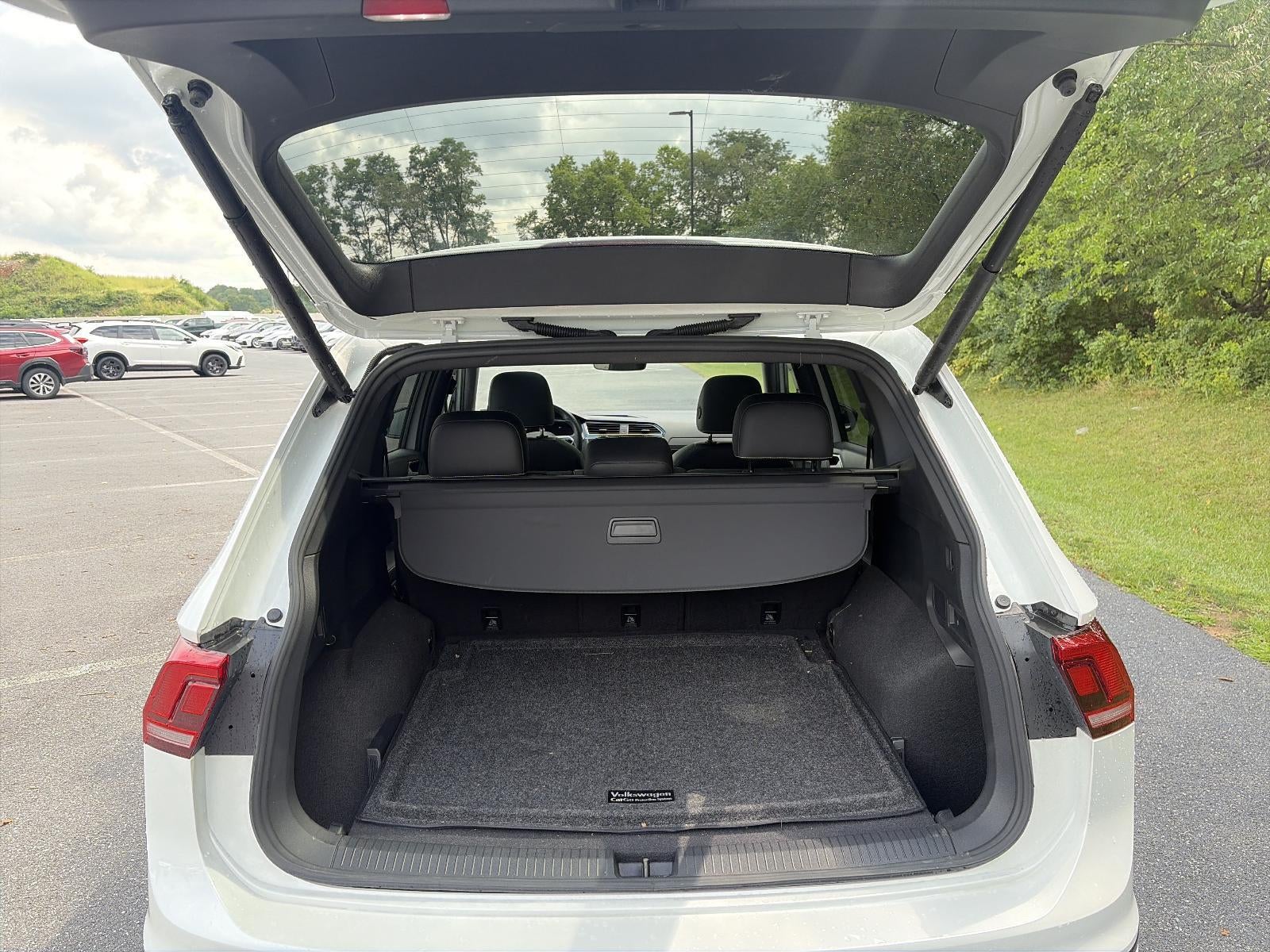 2024 Volkswagen Tiguan 2.0T SE R-Line Black 4MOTION