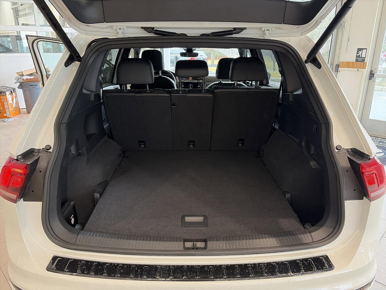 2024 Volkswagen Tiguan 2.0T SE R-Line Black 4MOTION