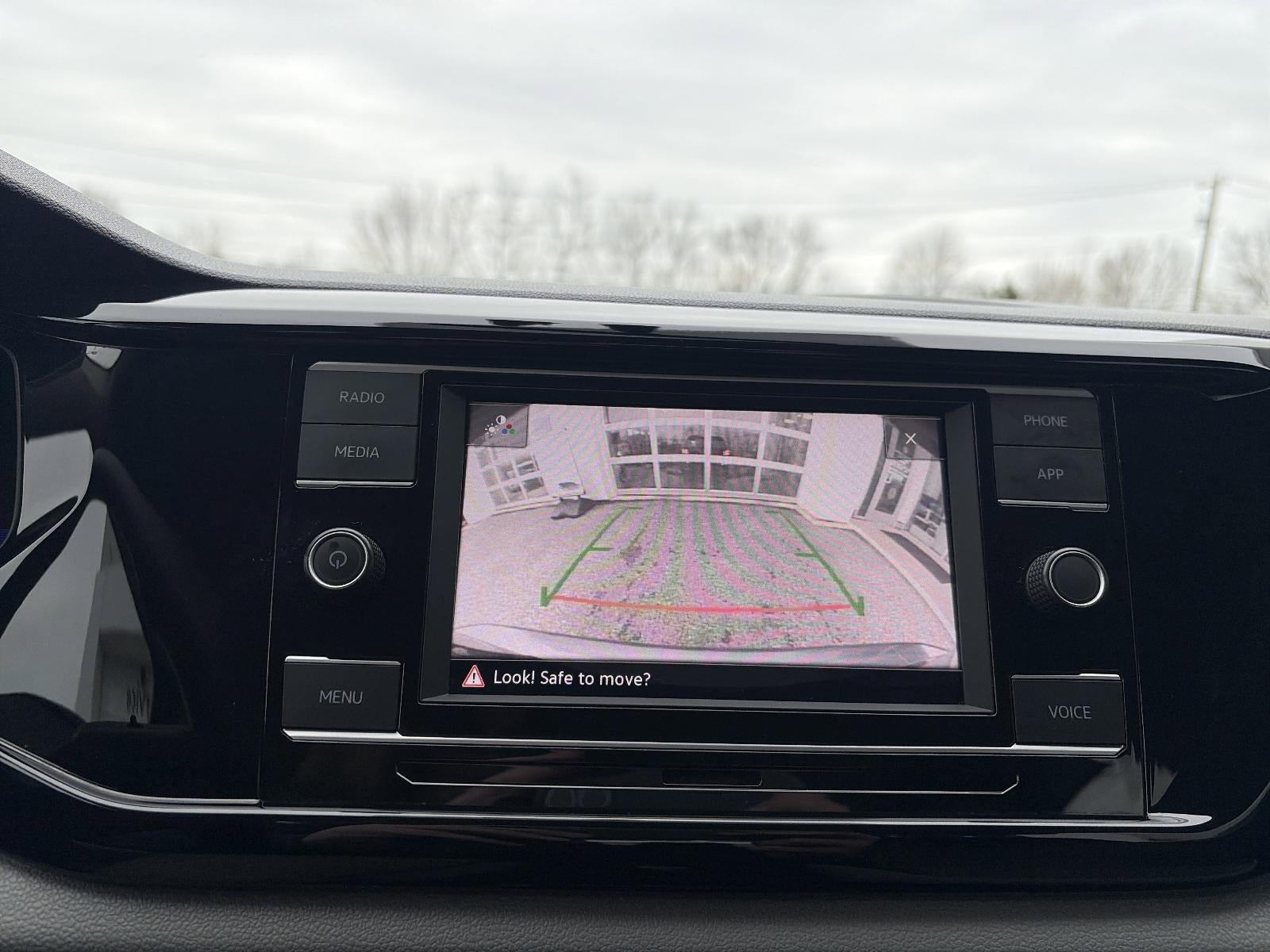 2022 Volkswagen Taos S 4MOTION