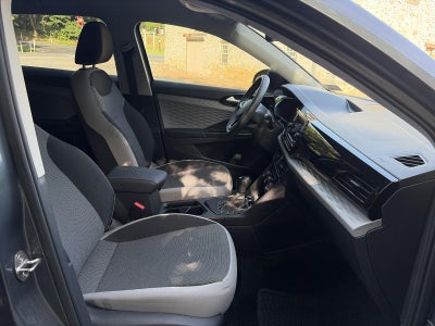 2023 Volkswagen Taos S FWD