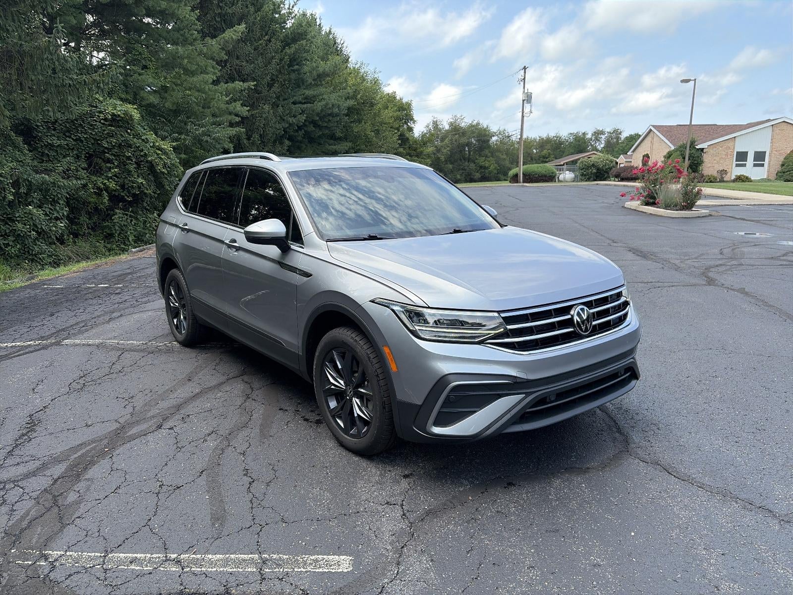 2023 Volkswagen Tiguan 2.0T SE 4MOTION