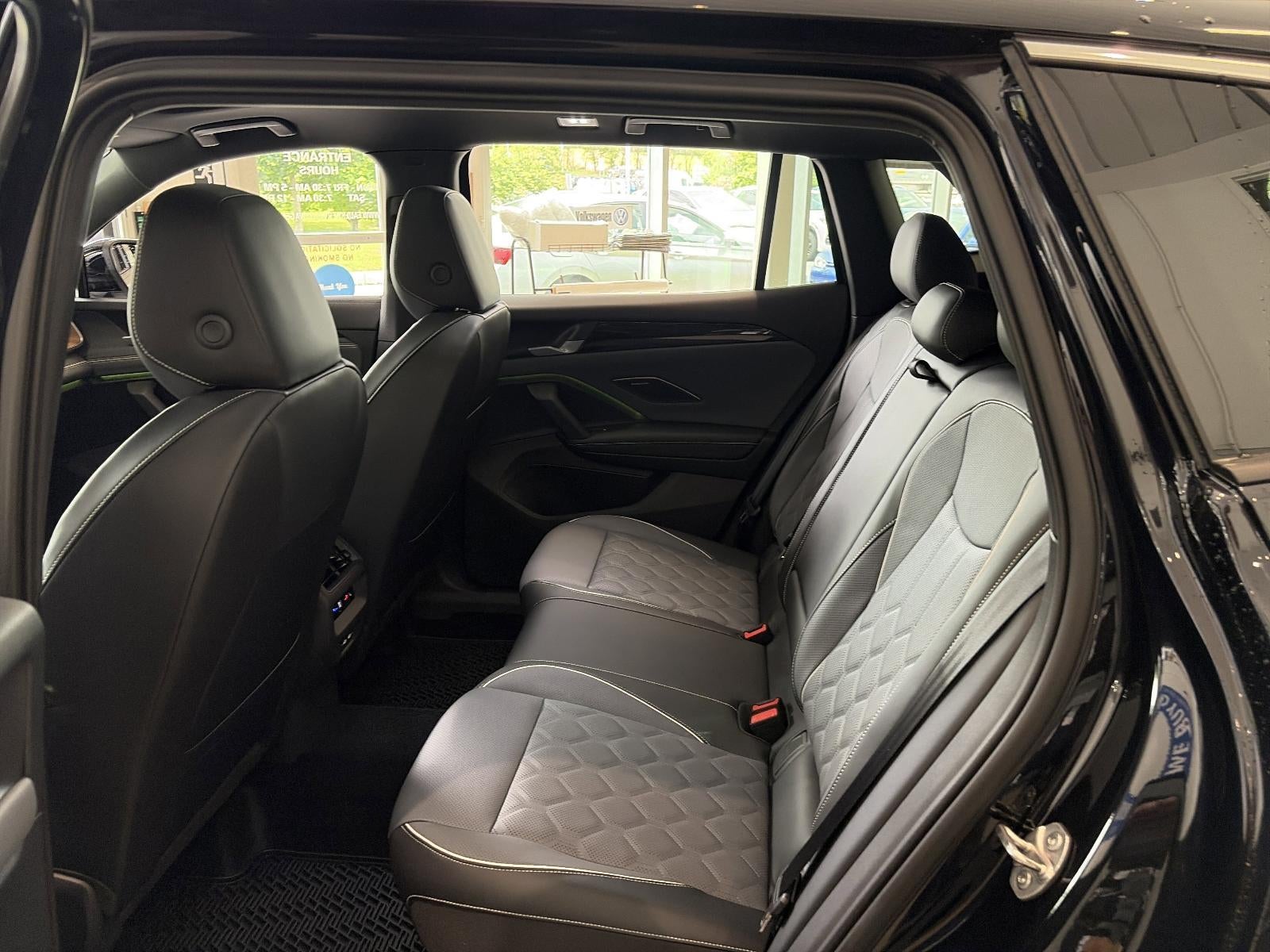 2026 Volkswagen Tiguan SEL R-Line Turbo 4MOTION