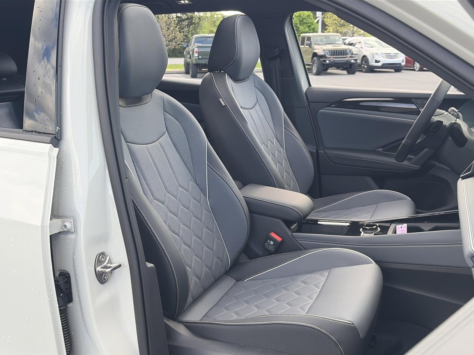 2026 Volkswagen Tiguan SEL R-Line Turbo 4MOTION