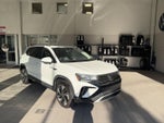 2024 Volkswagen Taos SE 4MOTION